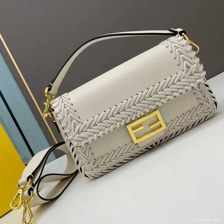 Affordable HOT White Baguette In Bag Stitching Leather Medium Fendi 0527